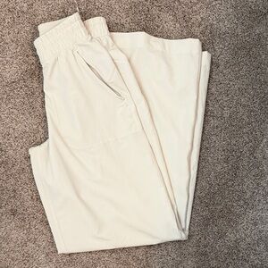 Lululemon swift mid rise wide leg pant